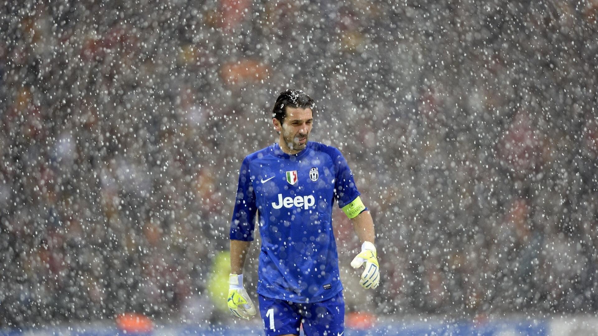 早报萨圣杀疯了！德里赫特总价8000万欧加盟拜仁，德甲巨人后防迎来新基石